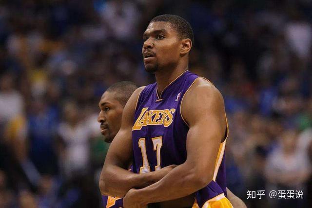 库里17+10康宁汉姆32+6+8 勇士终结活塞5连胜