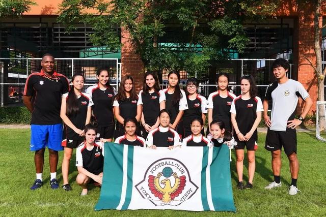 曼城跟队记者曝料：瓜迪奥拉已同意1+1的续约条款